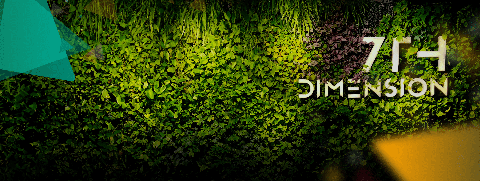 Green banner main